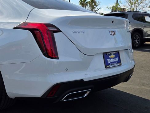Used 2025 Cadillac CT4 Premium Luxury RWD image 5