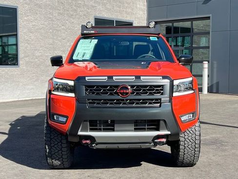 New 2025 Nissan Frontier PRO-4X w/ Pro Convenience Package image 10