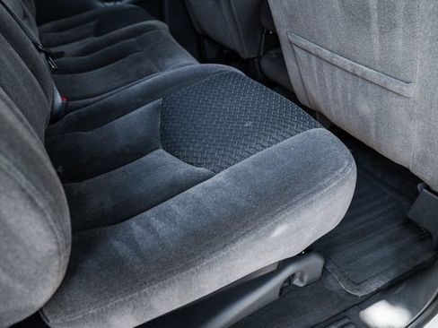 Used 2004 Chevrolet Avalanche 2WD image 71