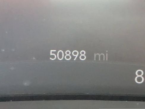 Used 2024 Chrysler Pacifica Touring-L FWD image 26