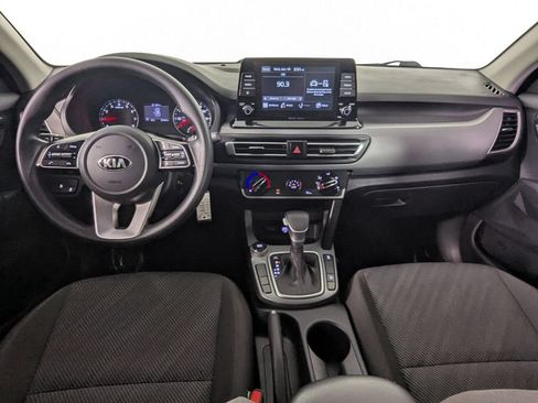 Used 2021 Kia Seltos LX AWD/4WD image 14