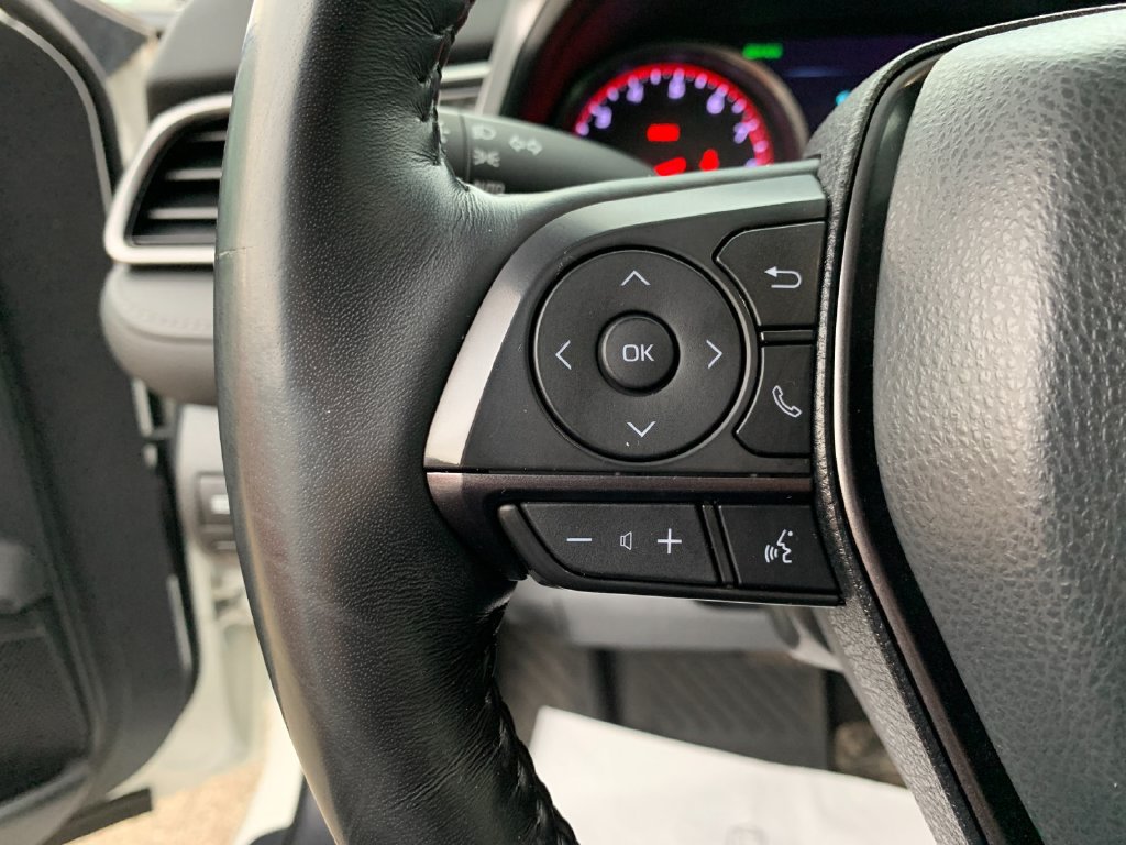 Used 2022 Toyota Camry XSE w/ Navigation Package FWD image 28