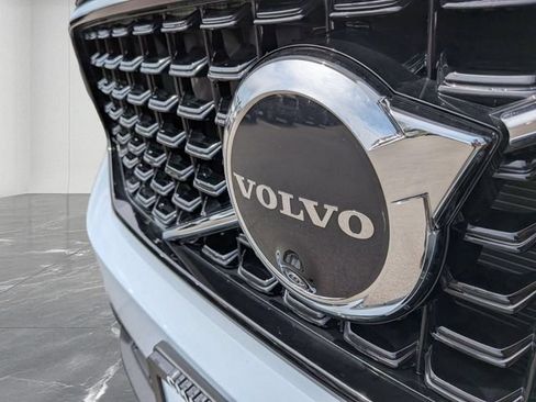 Used 2026 Volvo XC40 B5 Plus w/ Protection Package Premier AWD/4WD image 9