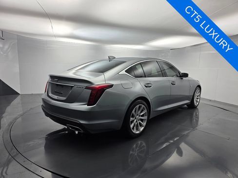 Used 2023 Cadillac CT5 Luxury RWD image 4