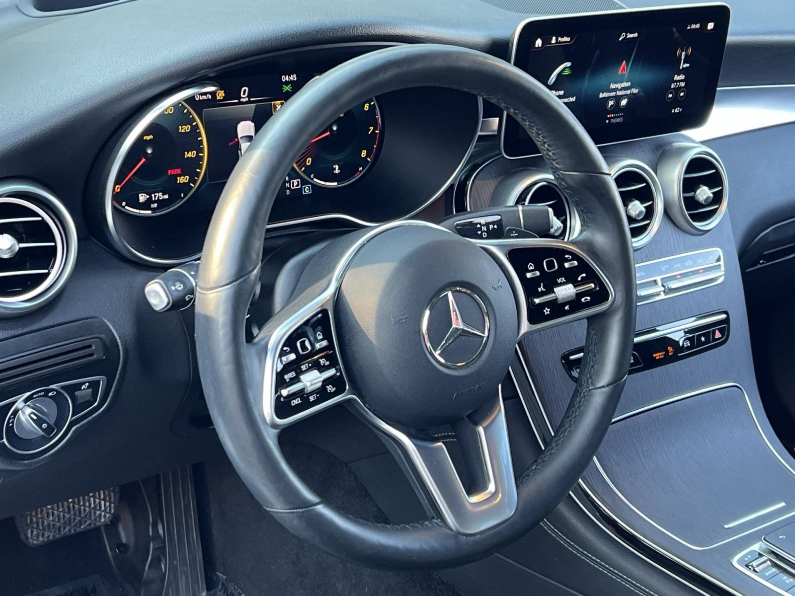 Certified 2020 Mercedes-Benz GLC 300 4MATIC image 21