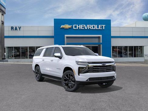 New 2026 Chevrolet Suburban Premier w/ Sun And Tow Package AWD/4WD image 1