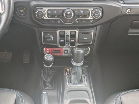 Used 2021 Jeep Wrangler Unlimited Rubicon 4xe w/ Steel Bumper Group image 19