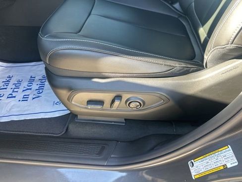 New 2025 Jeep Grand Cherokee L Limited image 23