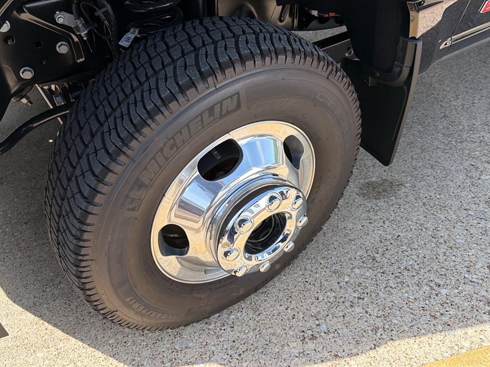 New 2026 Ford F350 Lariat AWD/4WD image 5