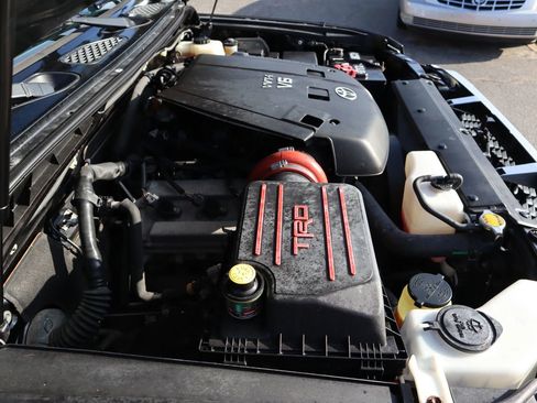 Used 2007 Toyota FJ Cruiser 4WD image 33