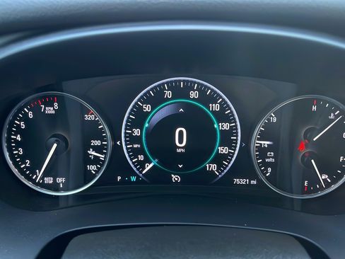 Used 2017 Buick LaCrosse Essence w/ Sun and Shade Package FWD image 13