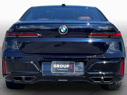 Used 2024 BMW 760i xDrive w/ Executive Package AWD/4WD image 4