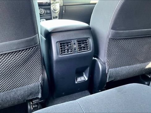 Used 2023 Toyota 4Runner SR5 AWD/4WD image 10