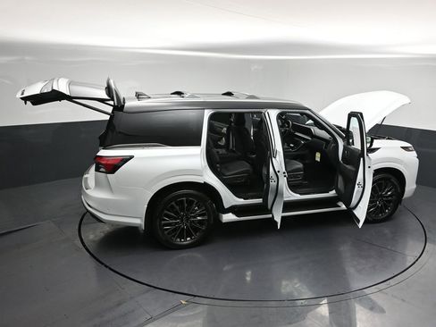 New 2026 INFINITI QX80 Autograph AWD/4WD image 35