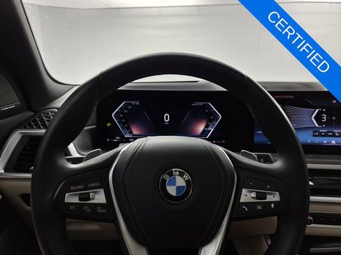 Certified 2024 BMW X5 sDrive40i w/ Premium Package RWD image 2