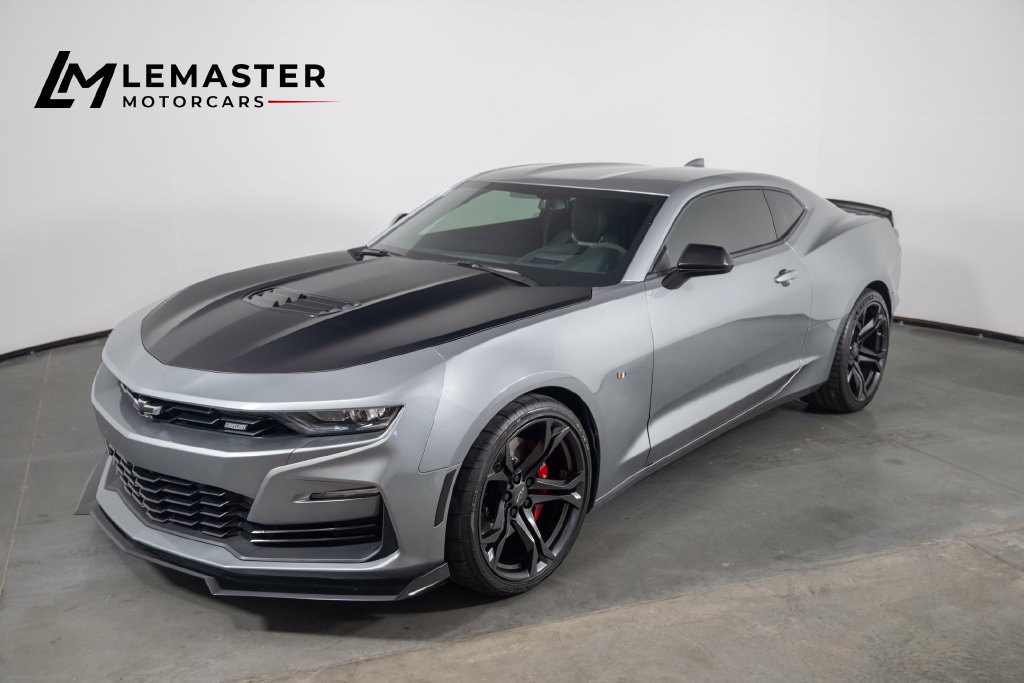 Used 2024 Chevrolet Camaro SS RWD image 1