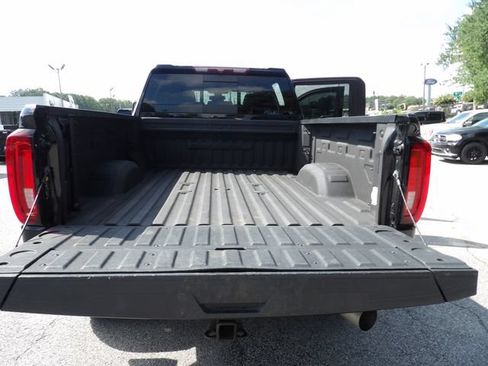 Used 2022 GMC Sierra 2500 Denali AWD/4WD image 15