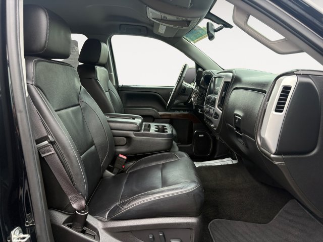Used 2017 GMC Sierra 1500 SLT w/ SLT Premium Package AWD/4WD image 15