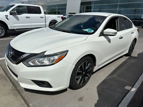 Used 2018 Nissan Altima 2.5 SL image 1