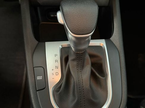 Used 2024 Kia Forte LXS image 22