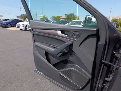 Used 2023 Audi Q5 2.0T Premium Plus image 25
