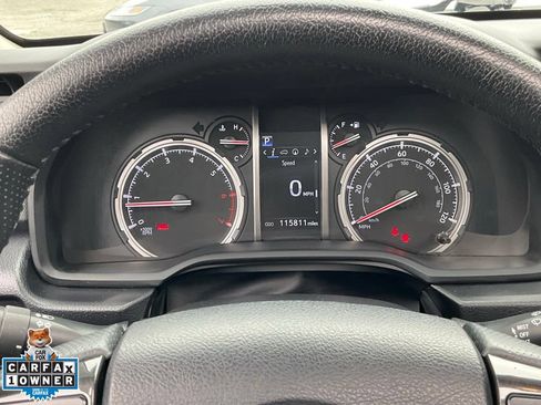 Used 2023 Toyota 4Runner TRD Off-Road Premium w/ Moonroof Package AWD/4WD image 39