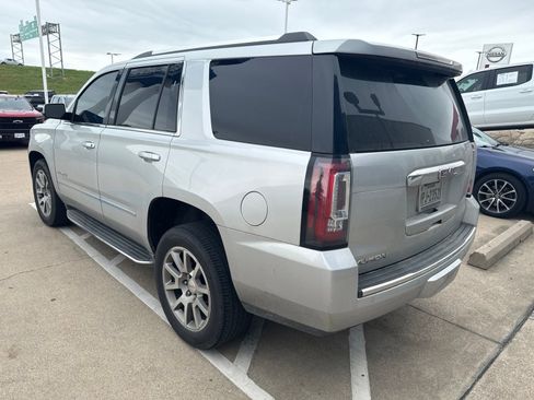 Used 2018 GMC Yukon Denali RWD image 3