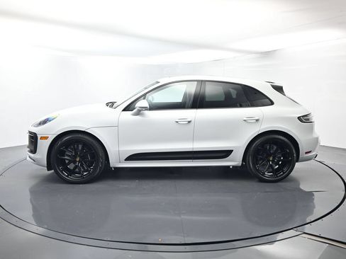 Certified 2026 Porsche Macan GTS AWD/4WD image 2