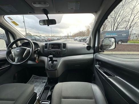 Used 2021 Nissan NV200 S w/ Back Door Glass Package image 30