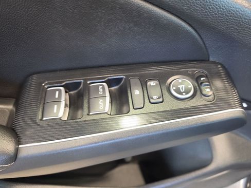 Used 2023 Honda Civic Touring image 18