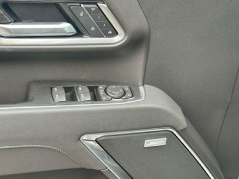 New 2026 Chevrolet Silverado 2500 LTZ w/ LTZ Convenience Package AWD/4WD image 17