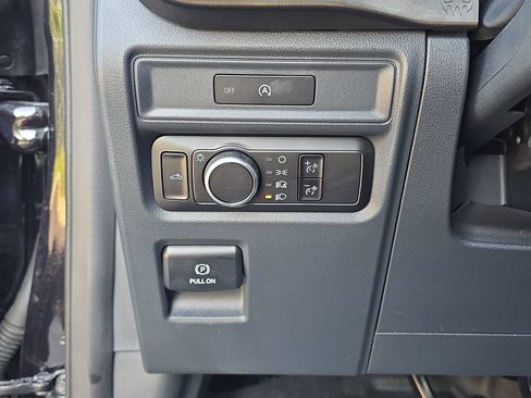Used 2025 Ford F150 XL AWD/4WD image 24