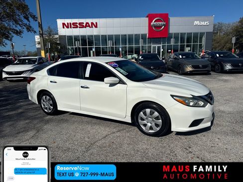 Used 2018 Nissan Altima 2.5 S image 1