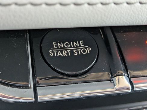 Certified 2025 Lincoln Aviator Reserve image 34