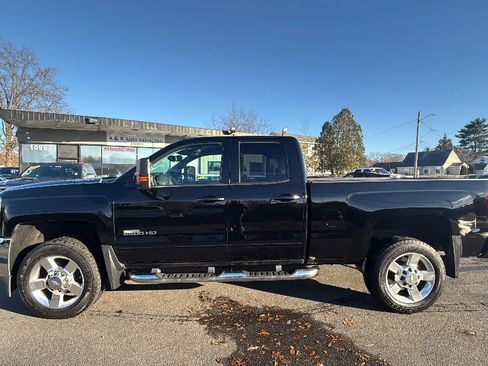 Used 2016 Chevrolet Silverado 2500 LT w/ LT Convenience Package image 4