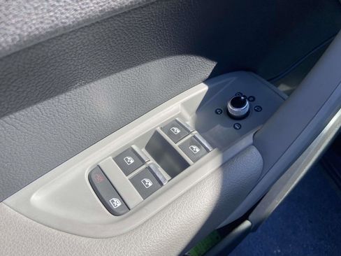 Used 2018 Audi Q5 2.0T Premium Plus w/ Premium Plus Package image 21