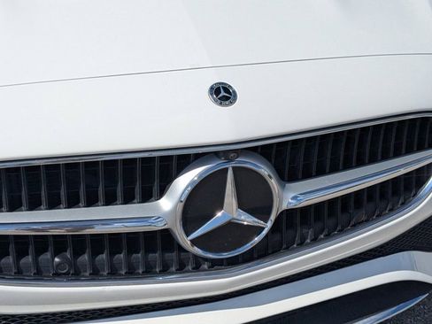 Used 2022 Mercedes-Benz C 300 Sedan image 10