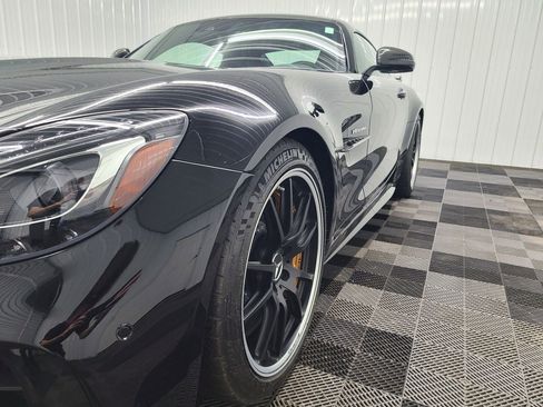 Used 2019 Mercedes-Benz AMG GT R image 40