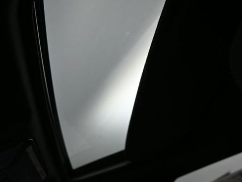 New 2025 Toyota RAV4 SE image 18