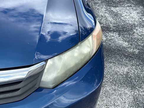 Used 2012 Honda Civic LX image 4