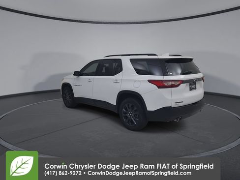 Used 2021 Chevrolet Traverse RS w/ LPO, Floor Liner Package FWD image 11