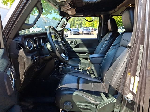 Used 2019 Jeep Wrangler Unlimited Sahara AWD/4WD image 13