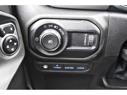 Used 2023 Jeep Wrangler Unlimited w/ Cold Weather Group AWD/4WD image 15