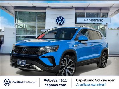 Certified 2023 Volkswagen Taos SE w/ Panoramic Sunroof Package