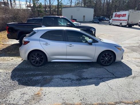 Used 2023 Toyota Corolla XSE image 8