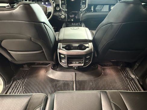 Used 2025 RAM 1500 Laramie w/ Night Edition AWD/4WD image 17