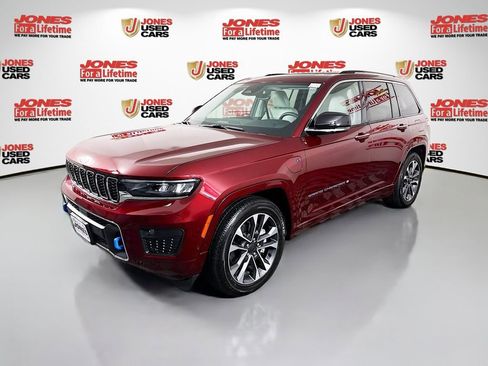 Used 2022 Jeep Grand Cherokee Overland image 16