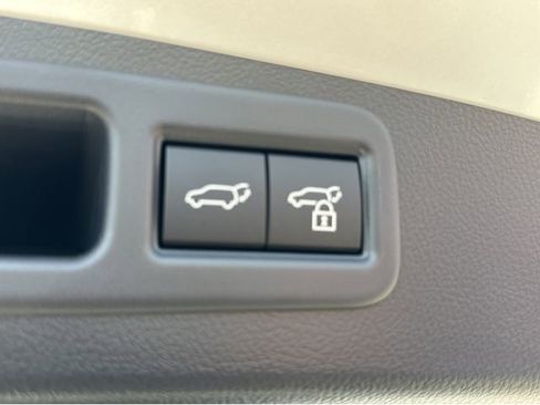 New 2026 Lexus RX 450h AWD image 22