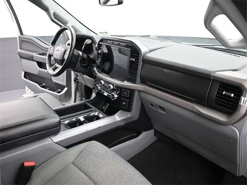 Used 2024 Ford F150 XLT w/ Mobile Office Package image 24