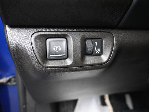 Used 2023 GMC Acadia SLE w/ Driver Convenience Package image 21